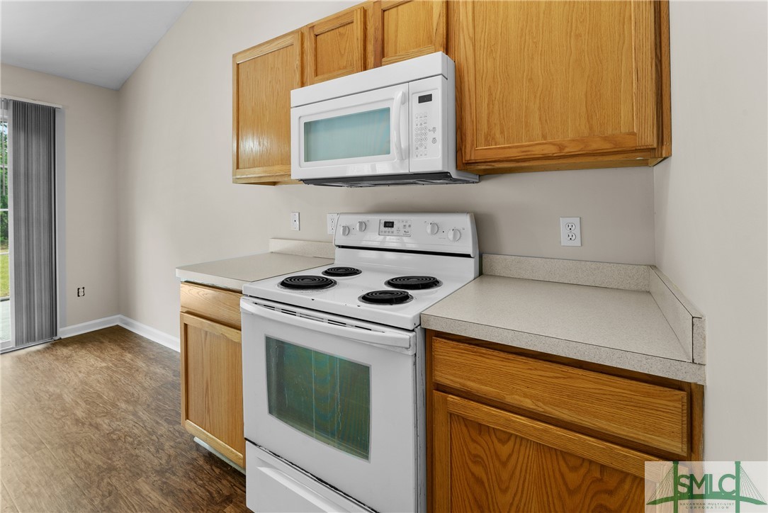 33 Hamilton Grove Drive Pooler, GA 31322 - Photo 13 of 36 New Microwave