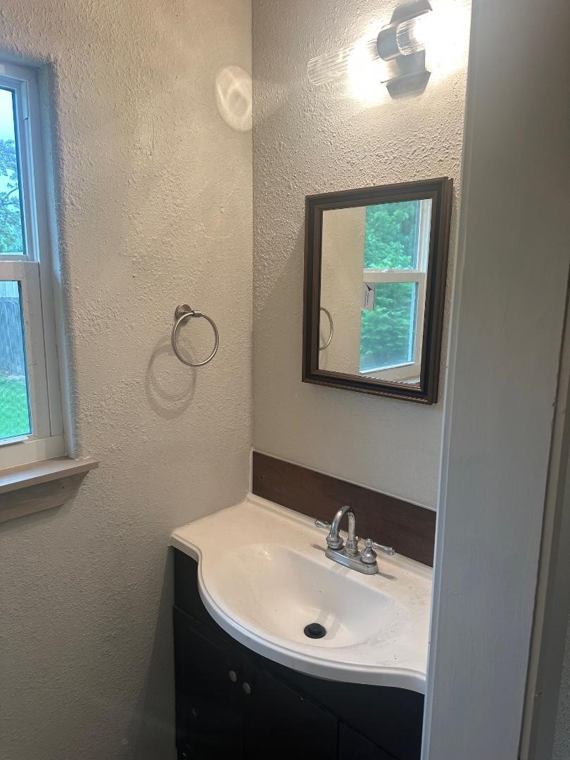 6557 Madison Street Groves, TX 77619 - Photo 6 of 7