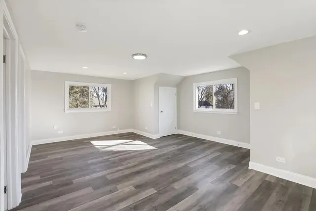 $3,699 | 1S480 Monterey Avenue, Oakbrook Terrace, IL 60181