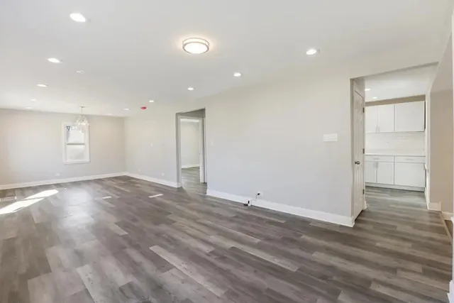 $3,699 | 1S480 Monterey Avenue, Oakbrook Terrace, IL 60181