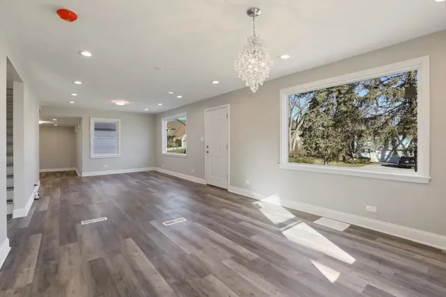 $3,699 | 1S480 Monterey Avenue, Oakbrook Terrace, IL 60181