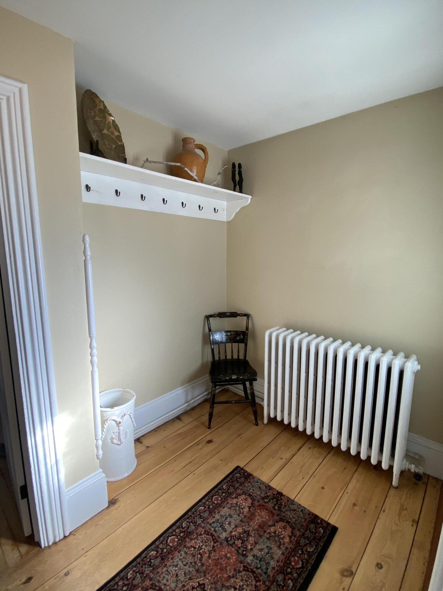 20 Knox Street Thomaston, ME 04861 - Photo 7 of 51 EA2630A5-0C64-489D-A4D1-383247ACC9DE