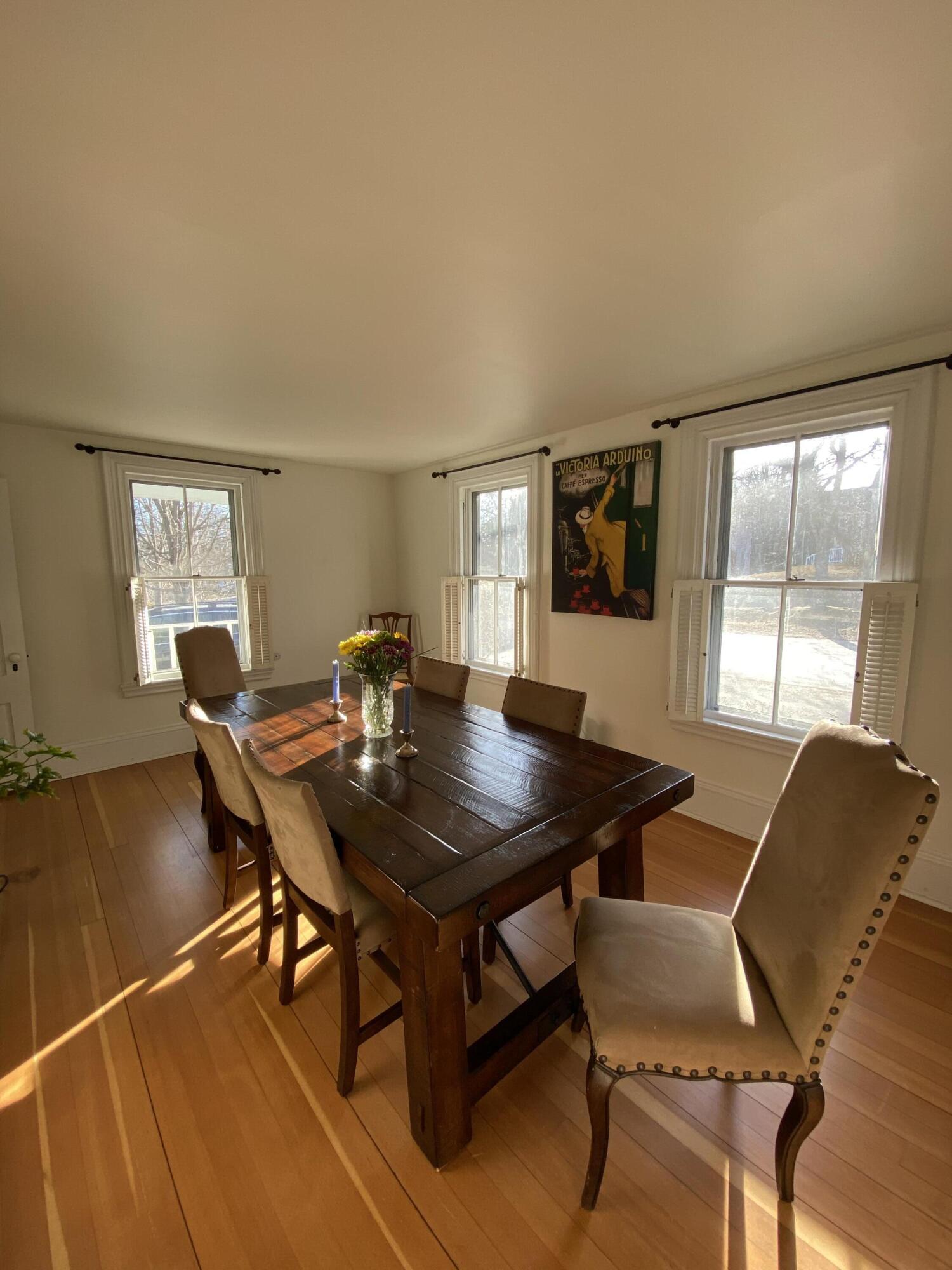 20 Knox Street Thomaston, ME 04861 - Photo 9 of 51 FA7E5576-1A67-4631-9FE5-841A2ED7739A