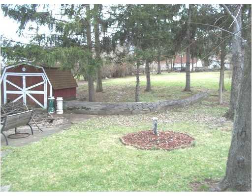 593 River Ridge Road McKeesport, PA 15133 - Photo 9 of 10 Yard/Garden.
