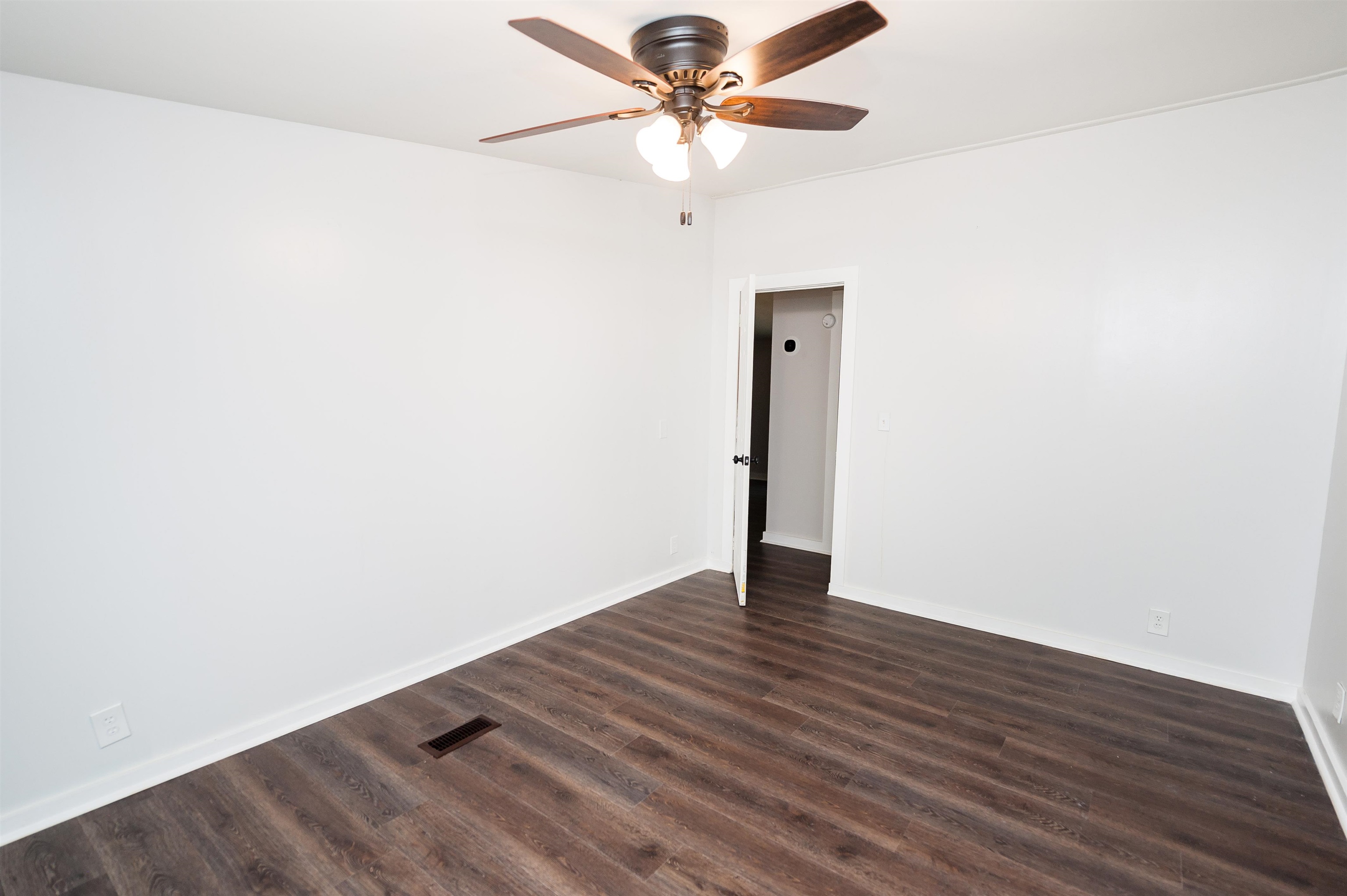 1346 East Georgia Road Woodruff, SC 29388 - Photo 24 of 29 Gallery Image 24