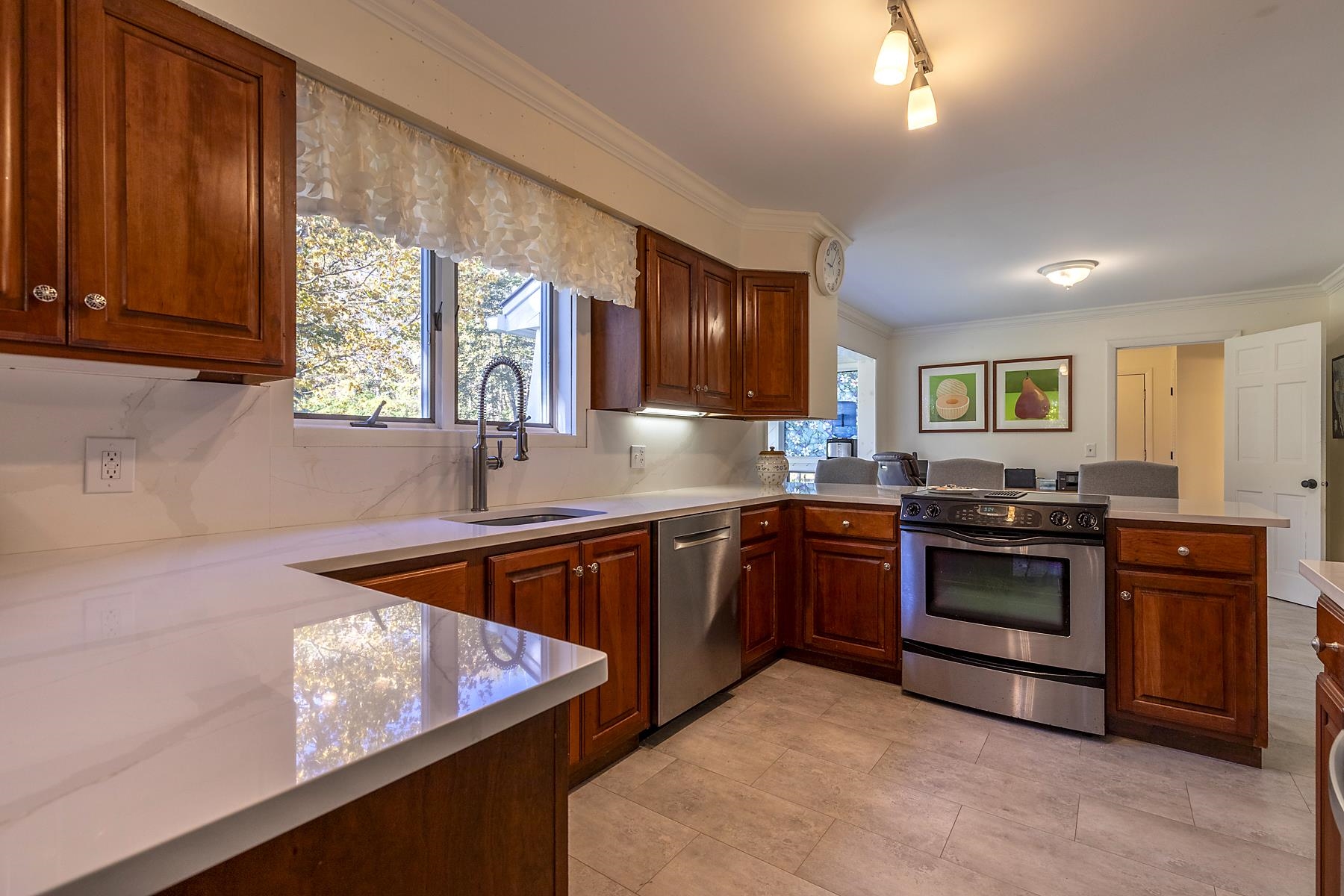 158 Upland Downs Road Manchester, VT 05255 - Photo 13 of 32