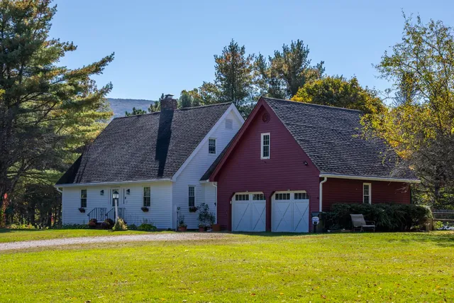 $815,000 | 158 Upland Downs Road, Manchester, VT 05255