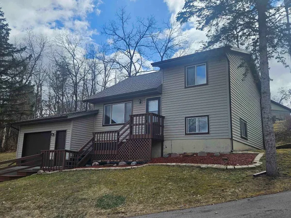 $239,900 | 1411 North Street, Sparta, WI 54656