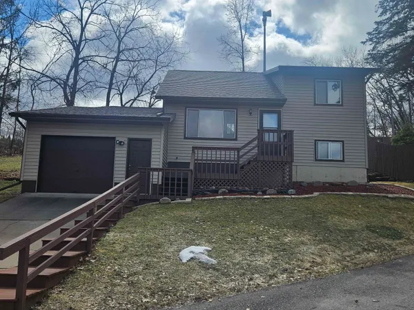 $239,900 | 1411 North Street, Sparta, WI 54656