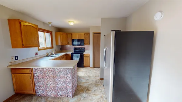 $239,900 | 1411 North Street, Sparta, WI 54656