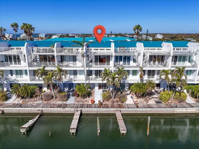 $450,000 | 8230 Harborside Circle, Englewood, FL 34224