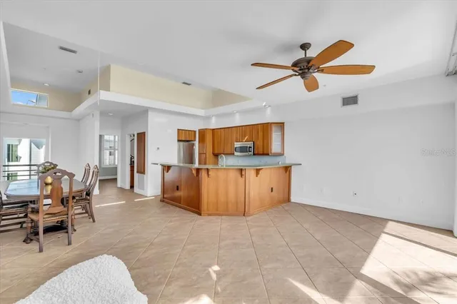 $450,000 | 8230 Harborside Circle, Englewood, FL 34224
