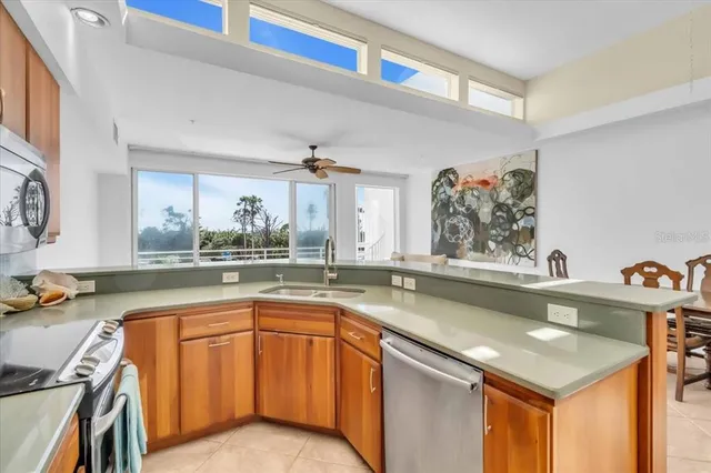 $450,000 | 8230 Harborside Circle, Englewood, FL 34224