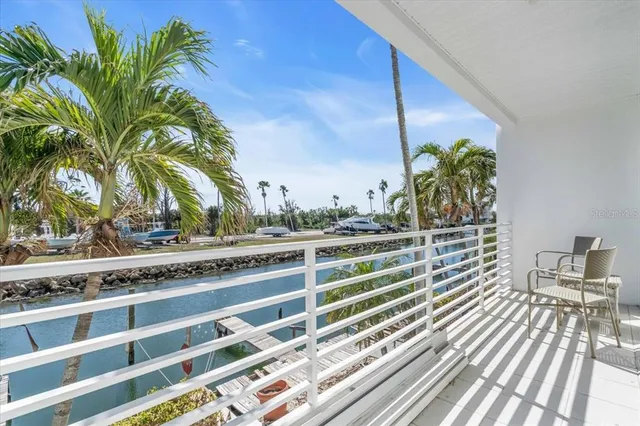 $450,000 | 8230 Harborside Circle, Englewood, FL 34224