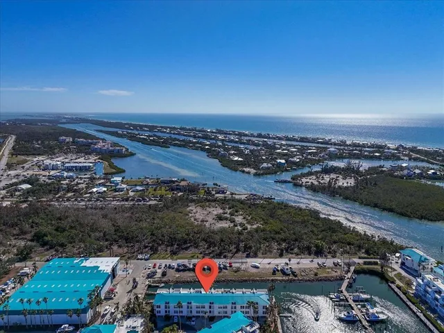 $450,000 | 8230 Harborside Circle, Englewood, FL 34224