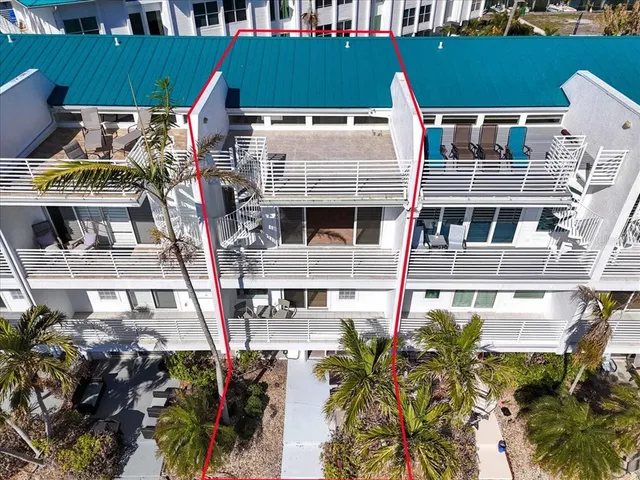 $450,000 | 8230 Harborside Circle, Englewood, FL 34224