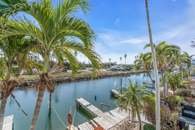 $450,000 | 8230 Harborside Circle, Englewood, FL 34224