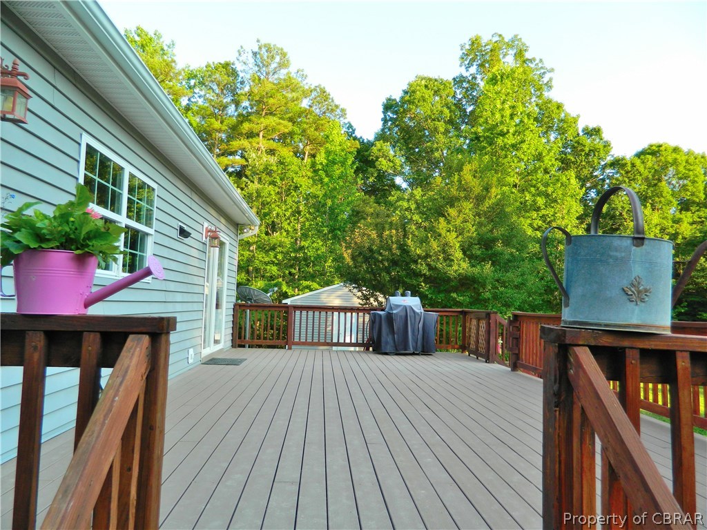 9476 Gee Farm Road Gloucester, VA 23061 - Photo 9 of 32 Gallery Image 9
