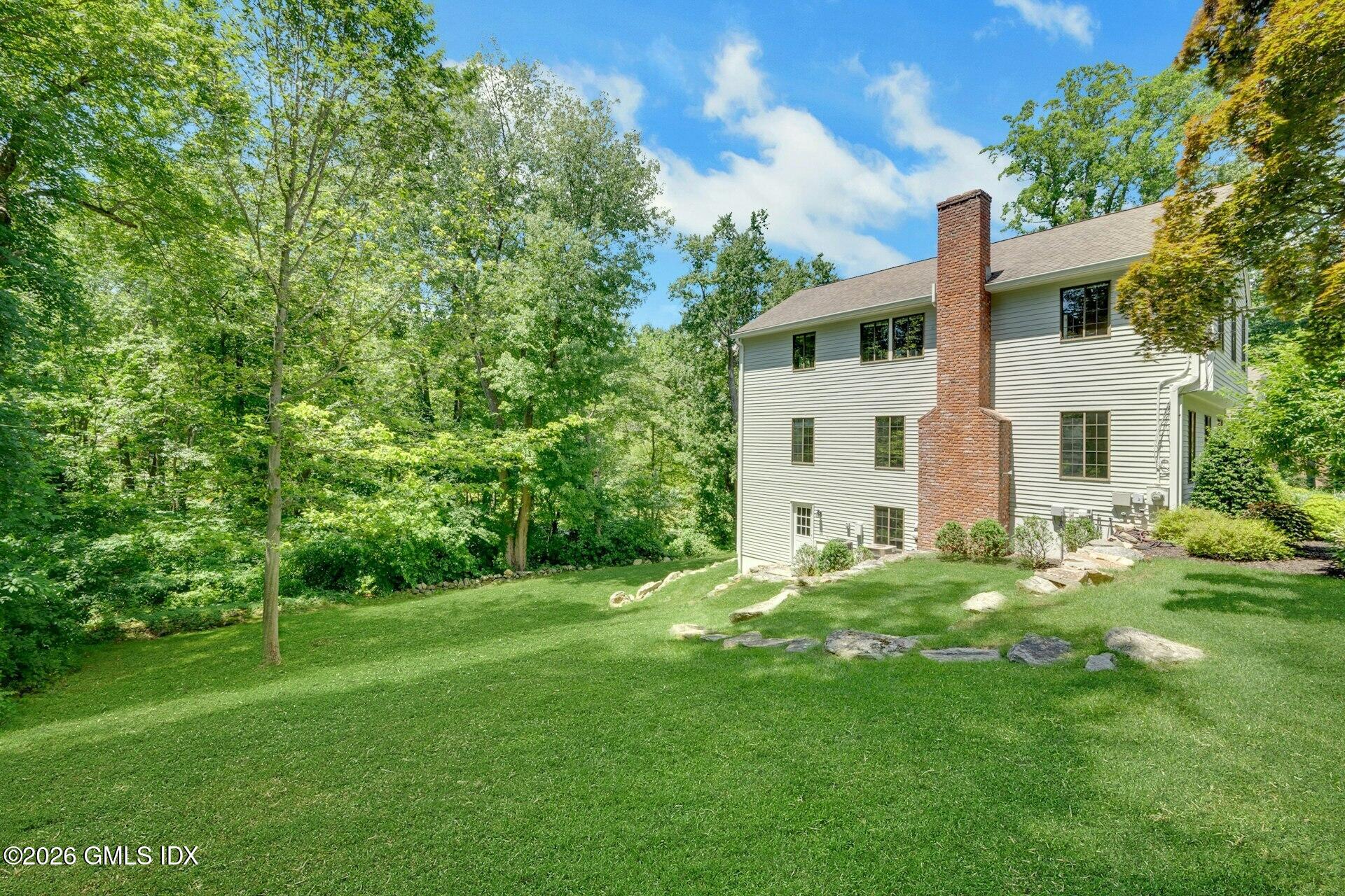 45 Mayapple Road Stamford, CT 06903 - Photo 28 of 32 27