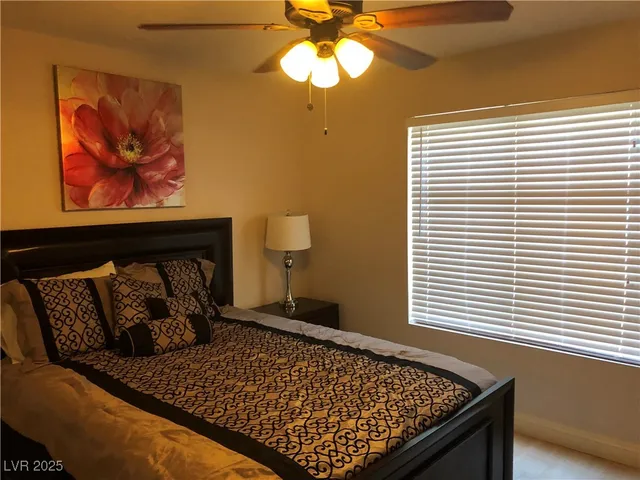 $1,995 | 2200 South Fort Apache Road, Unit 2199, Las Vegas, NV 89117