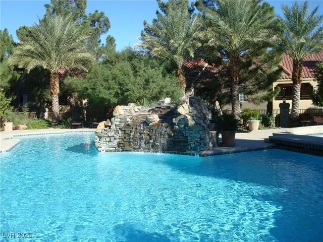 $1,995 | 2200 South Fort Apache Road, Unit 2199, Las Vegas, NV 89117