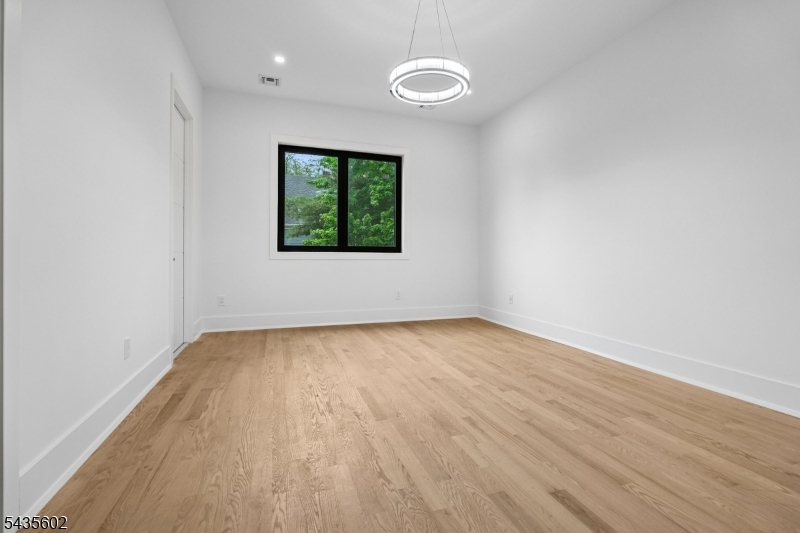 30 Winthrop Road Short Hills, NJ 07078 - Photo 24 of 34
