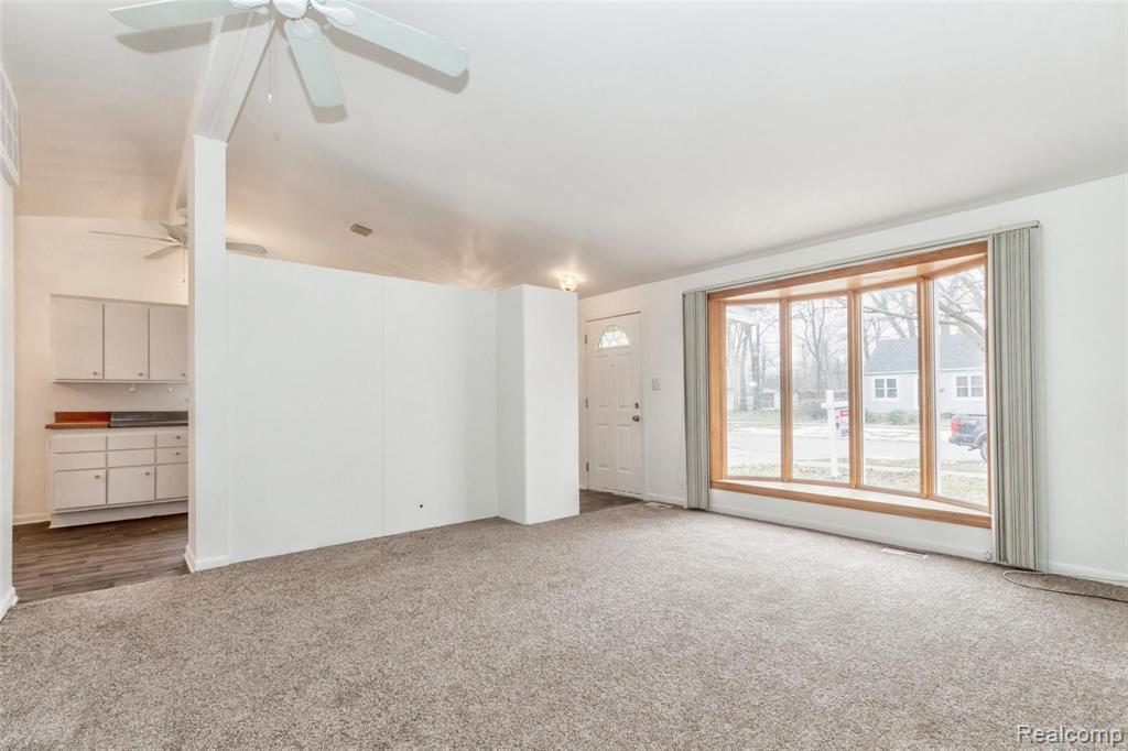 5109 South Gulley Road Dearborn Heights, MI 48125 - Photo 3 of 22