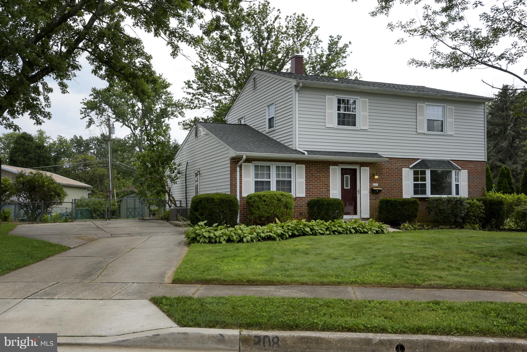 308 Janet Road Reisterstown, MD 21136 - Photo 2 of 26 Exterior (Front)