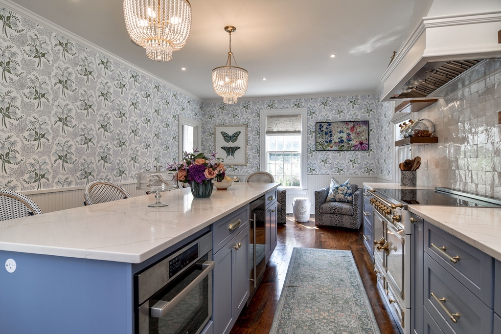 178 Dedham Street Dover, MA 02030 - Photo 11 of 41