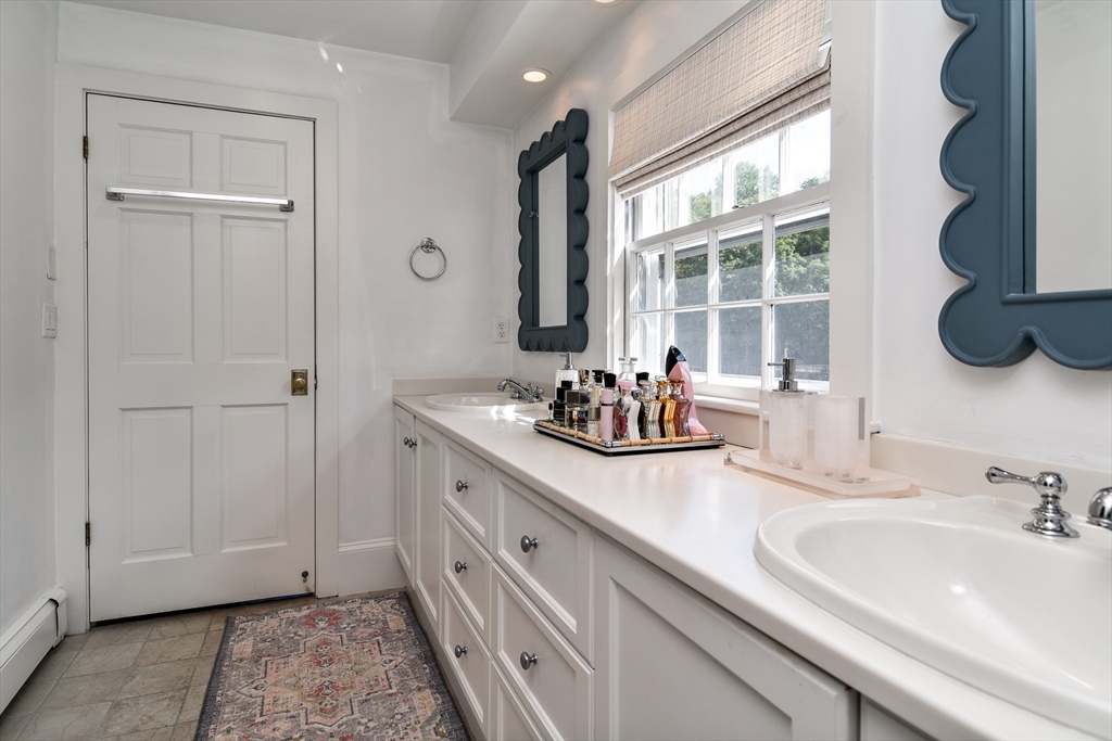 178 Dedham Street Dover, MA 02030 - Photo 15 of 41