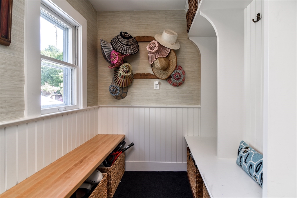 178 Dedham Street Dover, MA 02030 - Photo 17 of 41