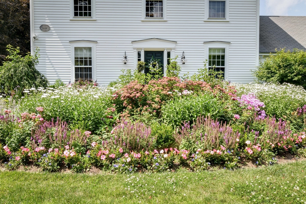 178 Dedham Street Dover, MA 02030 - Photo 2 of 41