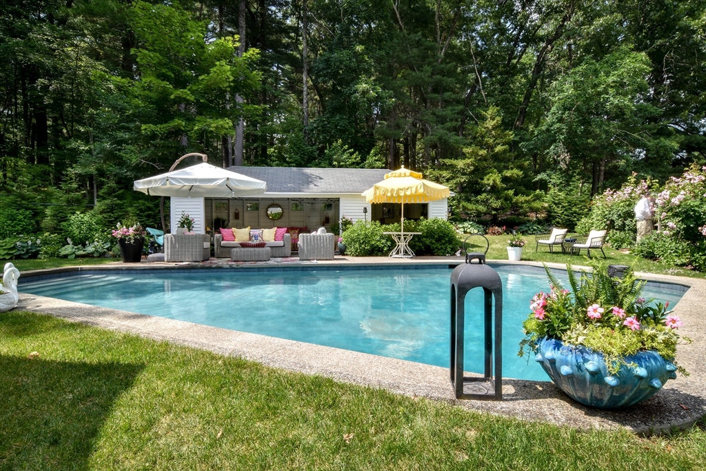 178 Dedham Street Dover, MA 02030 - Photo 34 of 41