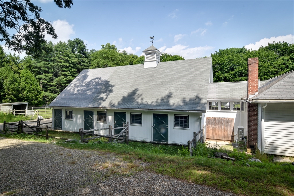 178 Dedham Street Dover, MA 02030 - Photo 38 of 41