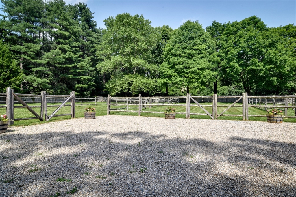 178 Dedham Street Dover, MA 02030 - Photo 39 of 41