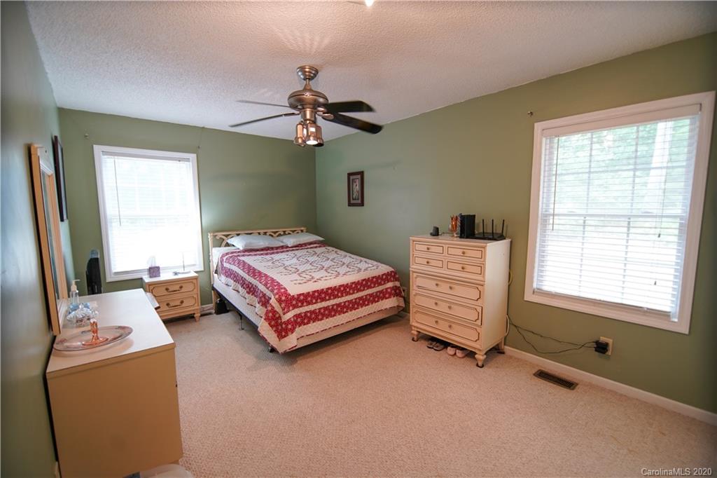 5539 Lewis Road Gastonia, NC 28052 - Photo 11 of 26 Gallery Image 11