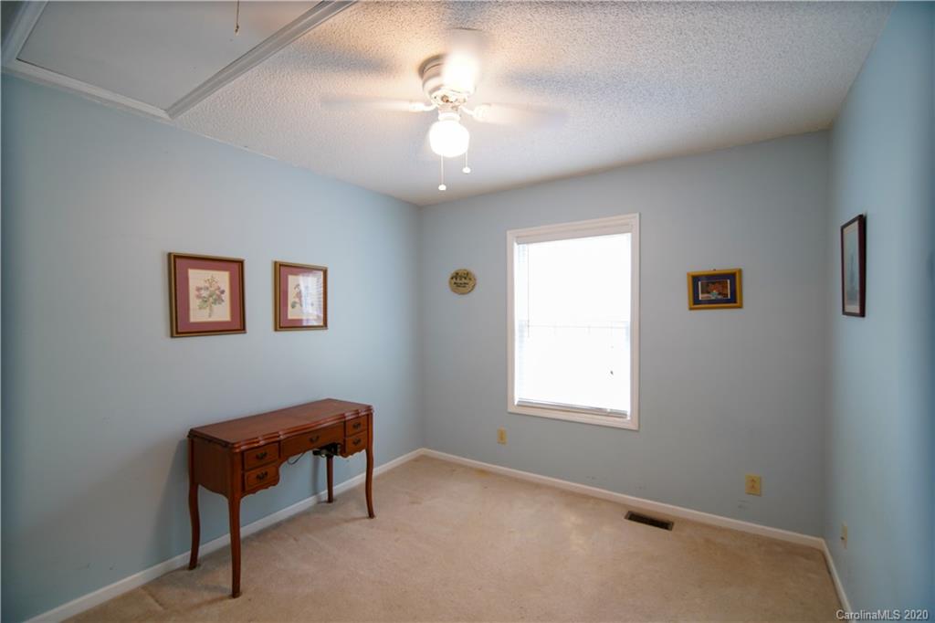 5539 Lewis Road Gastonia, NC 28052 - Photo 12 of 26 Gallery Image 12