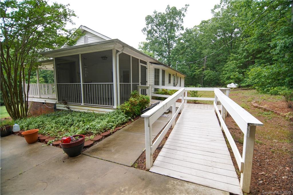 5539 Lewis Road Gastonia, NC 28052 - Photo 6 of 26 Gallery Image 6