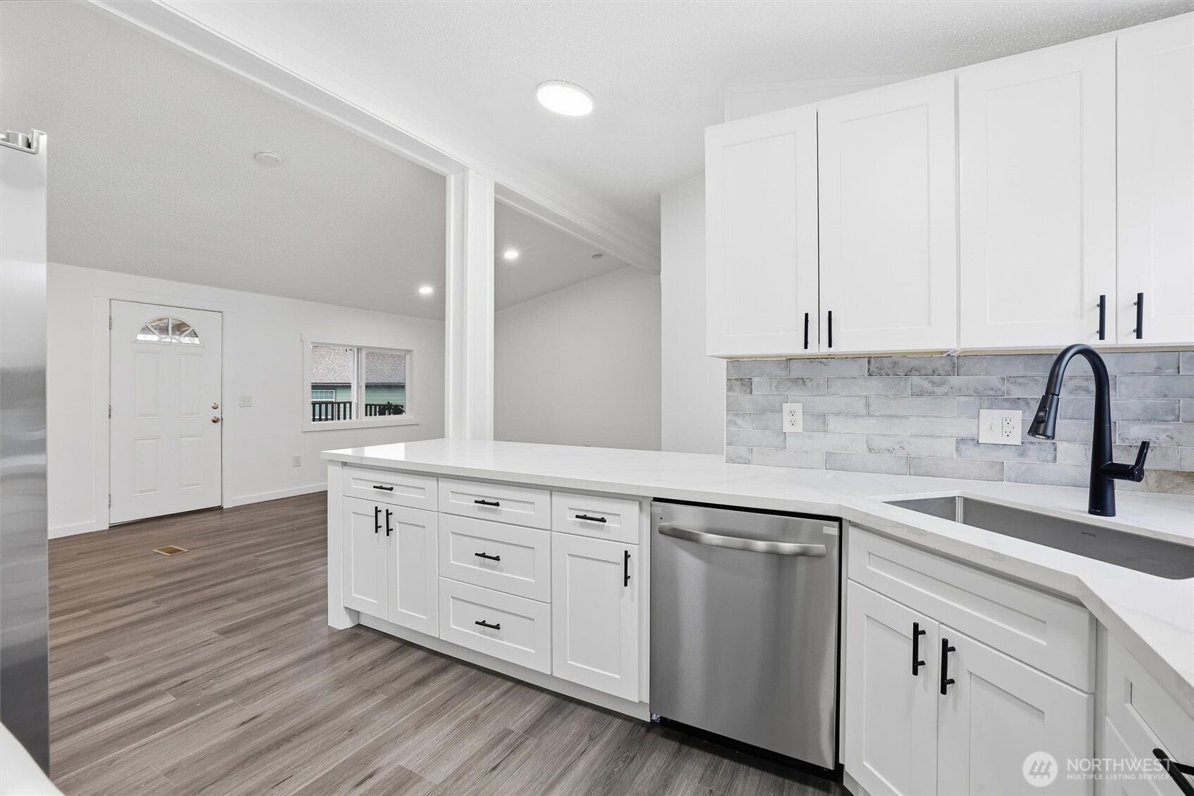 13868 Chain Lake Road Monroe, WA 98272 - Photo 14 of 33