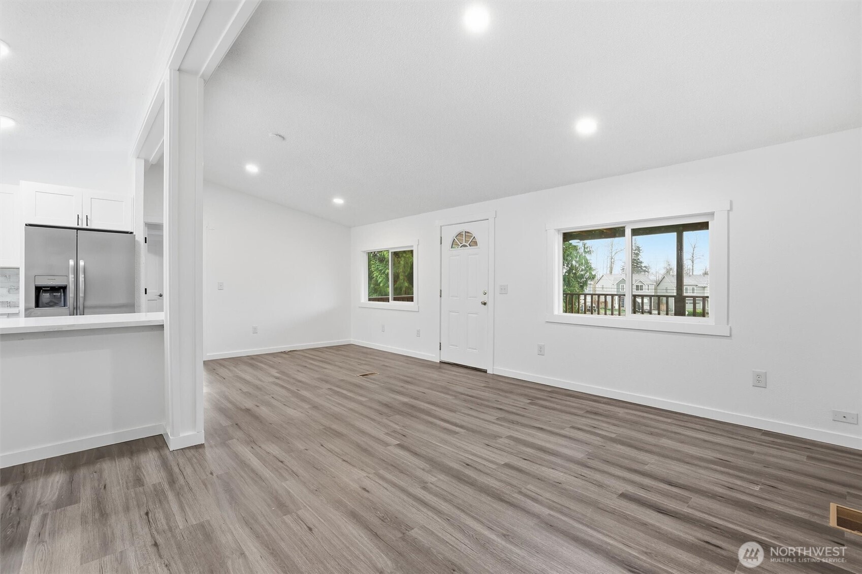 13868 Chain Lake Road Monroe, WA 98272 - Photo 6 of 33