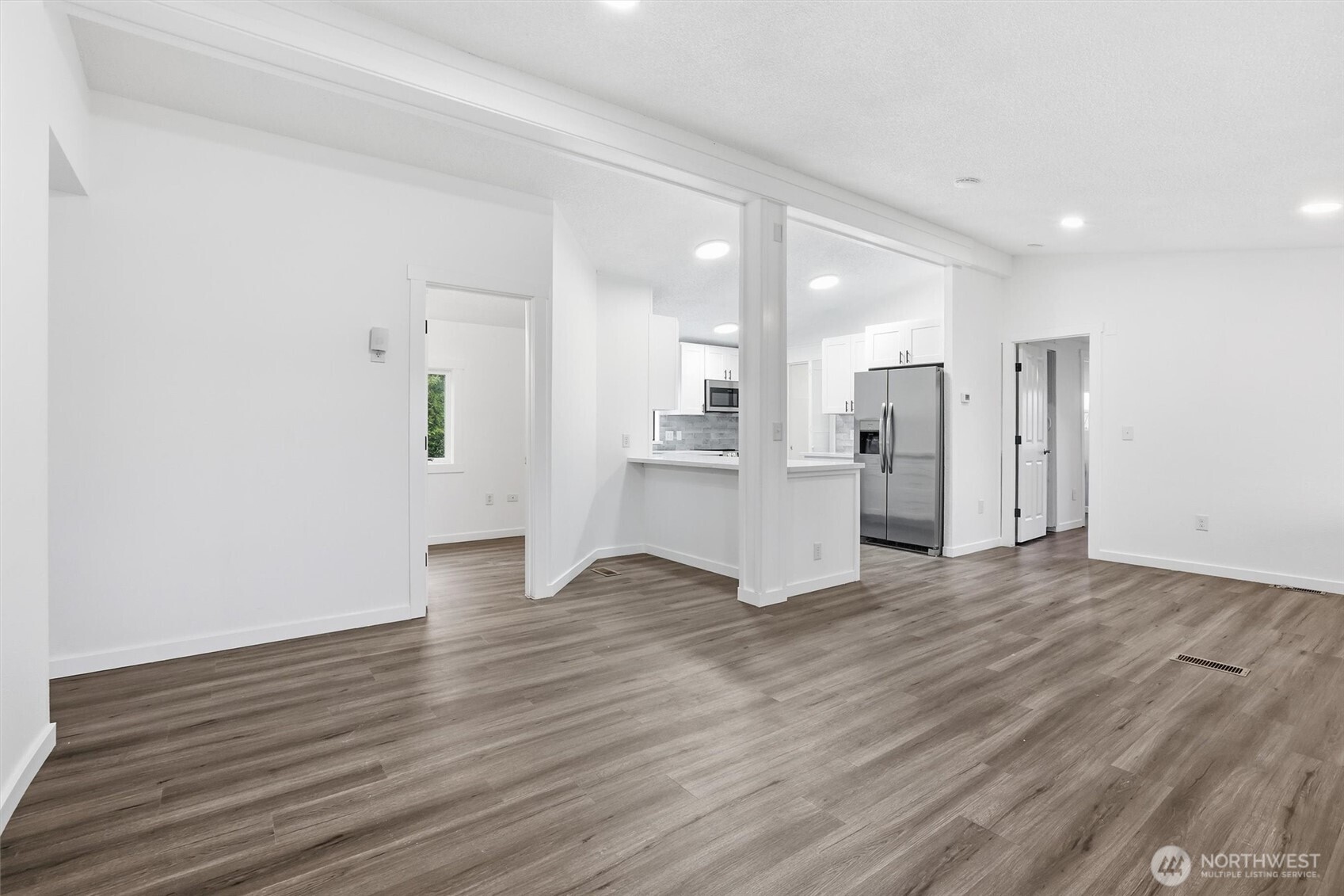 13868 Chain Lake Road Monroe, WA 98272 - Photo 7 of 33