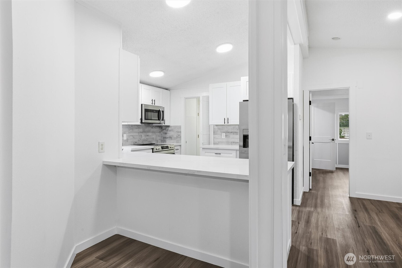 13868 Chain Lake Road Monroe, WA 98272 - Photo 8 of 33