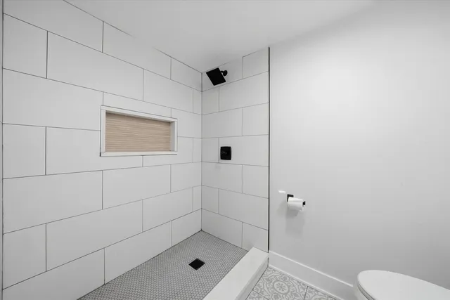 $444,999 | 3415 North Kenton Avenue, Chicago, IL 60641