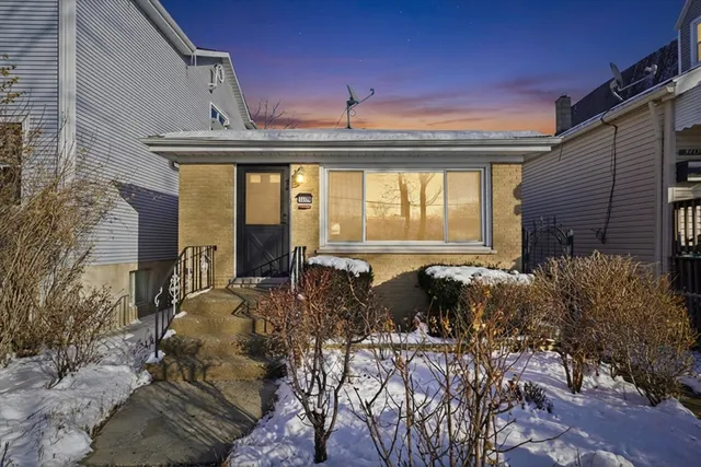 $444,999 | 3415 North Kenton Avenue, Chicago, IL 60641