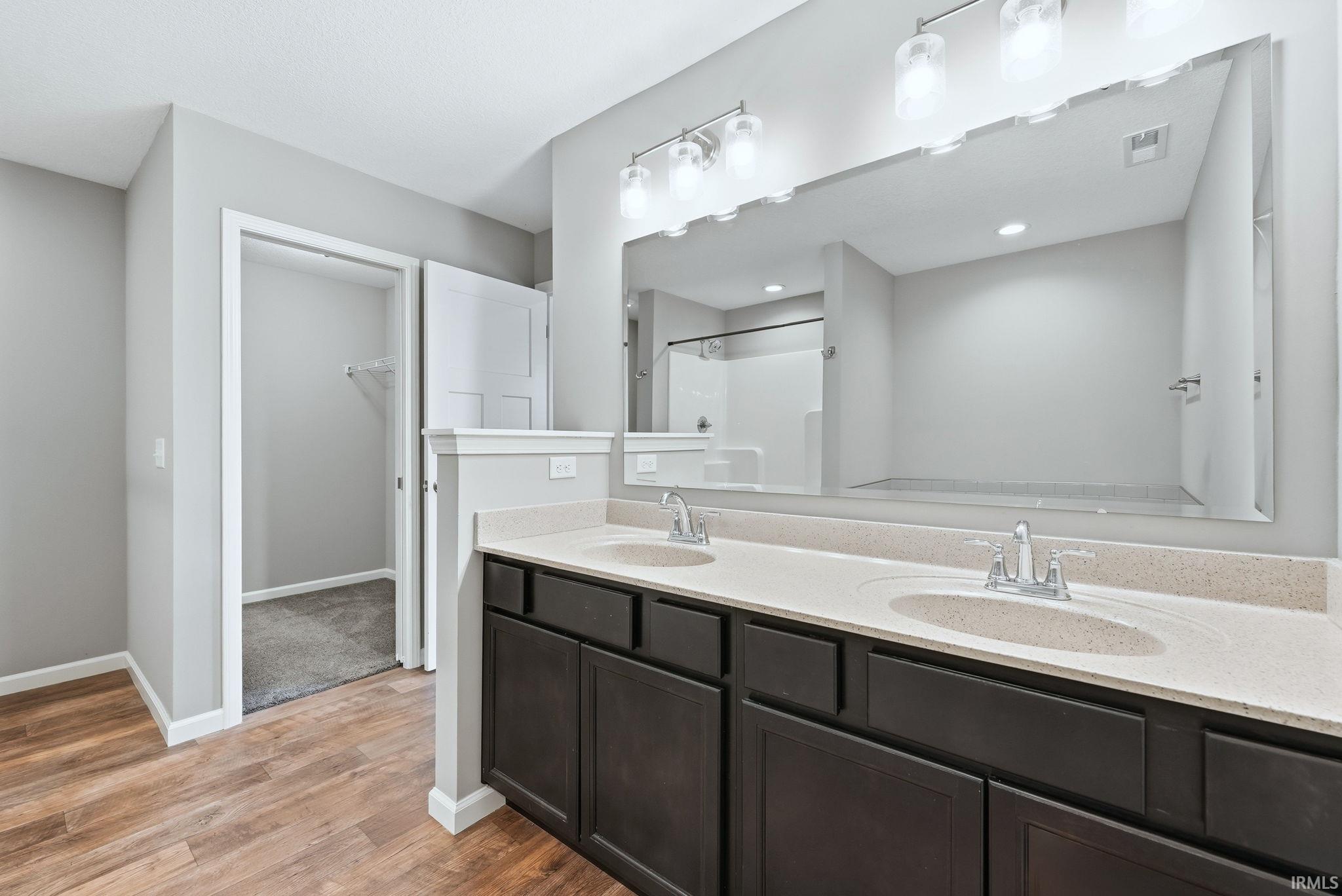10491 Fieldlight Boulevard Fort Wayne, IN 46835 - Photo 16 of 34