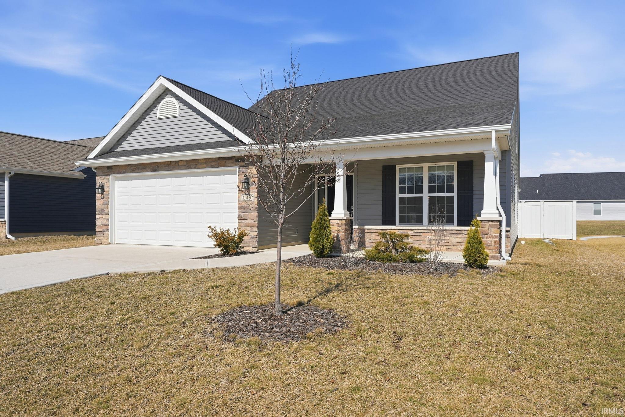 10491 Fieldlight Boulevard Fort Wayne, IN 46835 - Photo 2 of 34