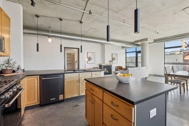 $624,900 | 720 North 4th Street, Unit 502, Minneapolis, MN 55401