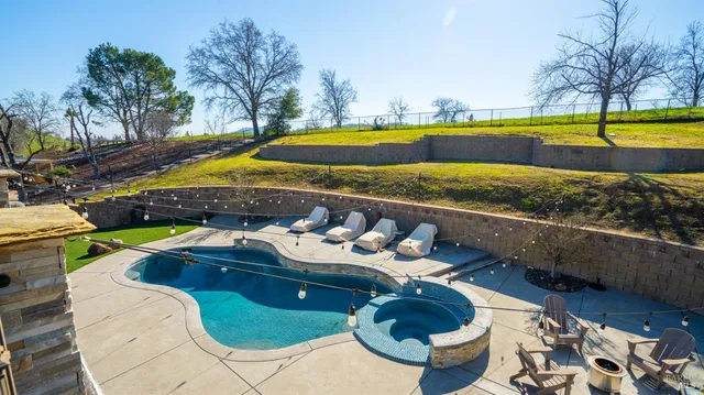 $1,290,000 | 220 Hidden Valley Lane, Vacaville, CA 95688