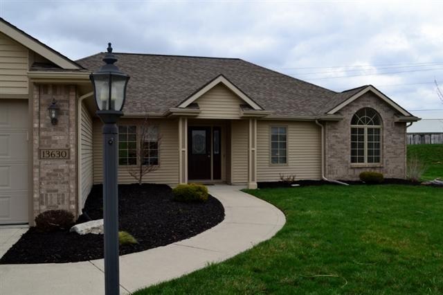 13630 Falcon Ridge Cove Fort Wayne, IN 46845 - Photo 2 of 27