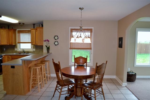 13630 Falcon Ridge Cove Fort Wayne, IN 46845 - Photo 13 of 27